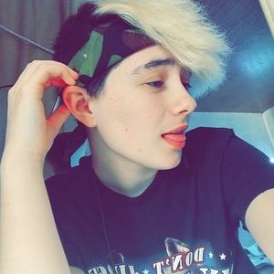 Meet your Posher, Malachi